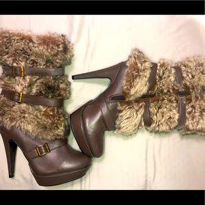 NWOT Women’s Brown/Tan Furry Boots